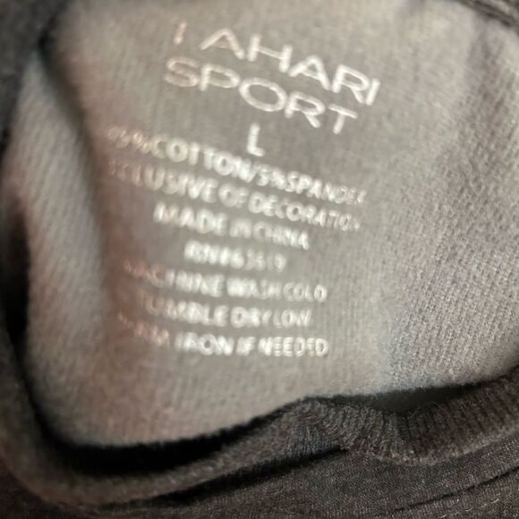 Tahari Sport Super soft inner fleece thumb hole sweatshirt - Picture 5 of 5